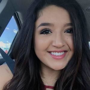 Meet your Posher, Isabelle